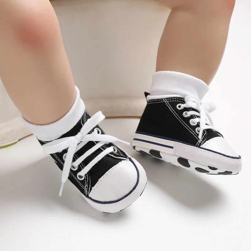 נעליים בסגנון אולסטאר לתינוקות במגוון צבעים